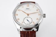 IWCポルトギーゼ オートマティック 7 デイズスーパーコピー 腕時計 文字盤 革バンド 人気新作 シルバーケース ホワイト