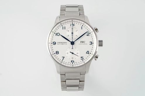 iwc ポルトギーゼ偽物 目を引く存在感 シンプル 通勤用品 スチールバンド 防水 ホワイト