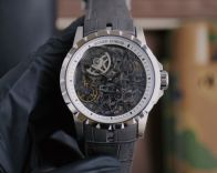 高級感溢れる ロジェ デュブイ エクスカリバー 価格偽物 腕時計 Excalibur 46 Tourbillon 防水 グレイ