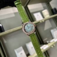 CHOPARDハッピー ダイヤモンド ショパールスーパーコピー シンプル  腕時計 ウォッチ 優雅 本革 レザー グリーン