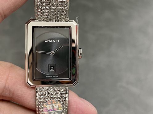 魅力的なスタイル レディ chanel 時計偽物 シンプル 腕時計 ウォッチ 優雅 ブラック