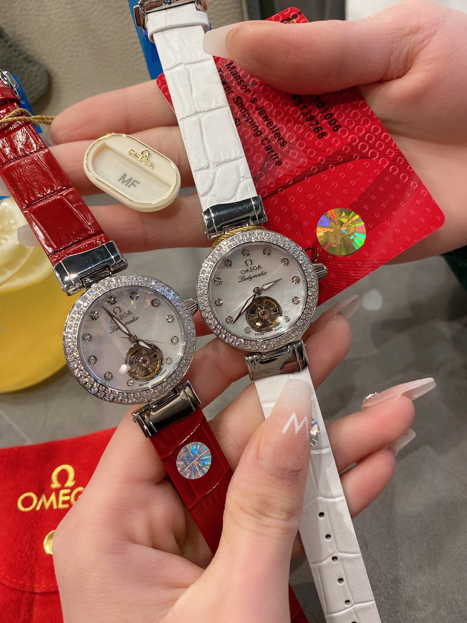 omega デヴィル偽物 Ladymatic シンプル 女性 レザーバンド 自動機械 オシャレ ダイヤモンド飾り 多色可選_2