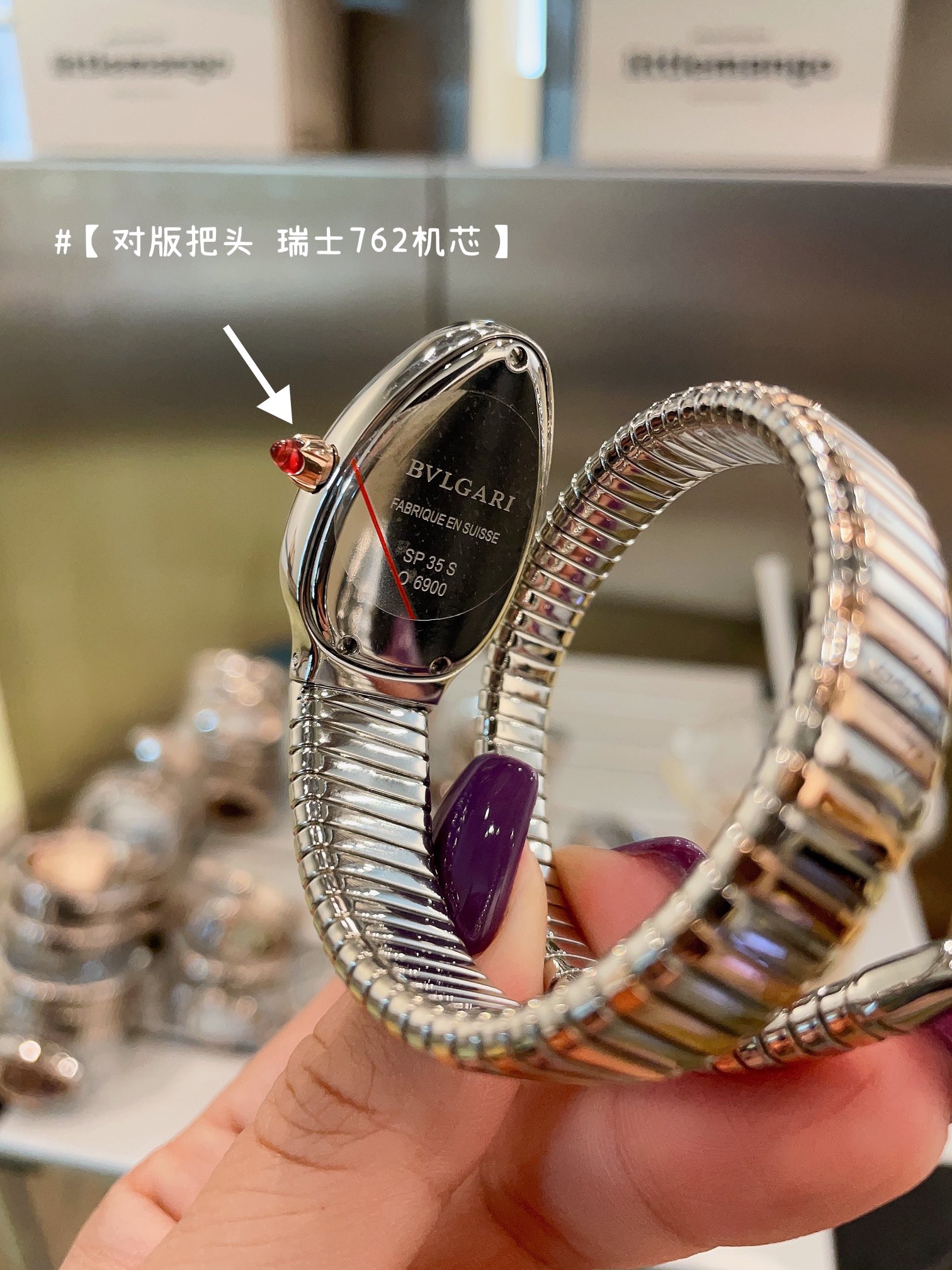 最新の2024年 ブルガリ チタニウム 時計偽物 セルペンティ Serpenti 蛇かたち ブレスレット ダイヤ 腕時計 多色可選_9