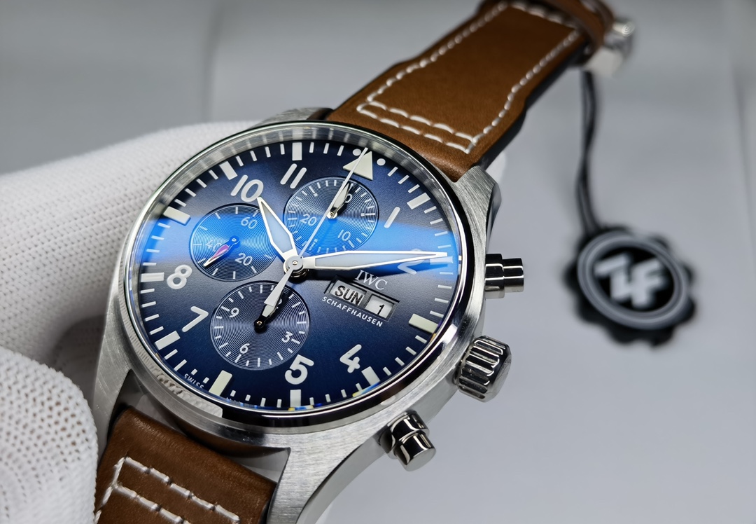 iwc シャフハウゼン オールドインタースーパーコピー ビジネス 防水 腕時計 パイロットウォッチ ブルー_6