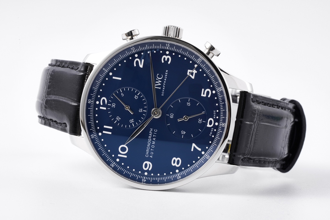 IWC 記念品 ポルトギーゼ クロノ グラフ偽物 腕時計 防水 シンプル 品質保証 文字盤 本革 メンズ ブルー_4