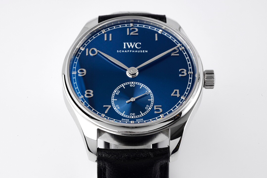 IWC ポルトギーゼ クロノ グラフ クラシックコピーうで時計 文字盤 防水 革バンド シルバーケース ブルー_2