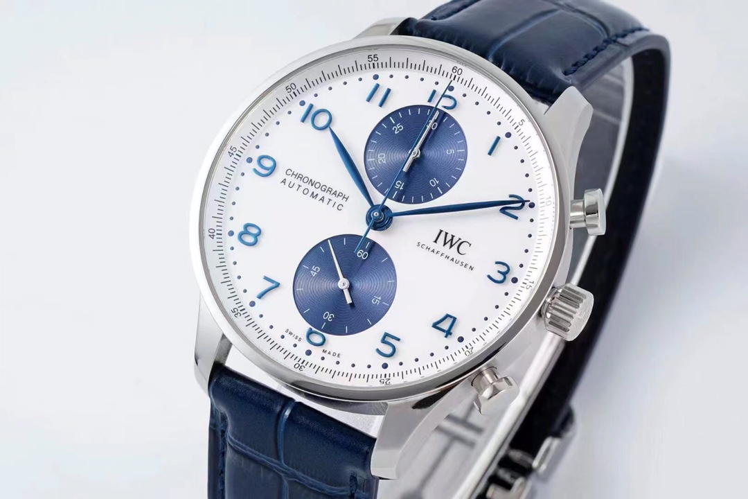 IWC ポルトギーゼ クロノスーパーコピー うで時計 型番IW371620 シルバーケース ホワイト_3