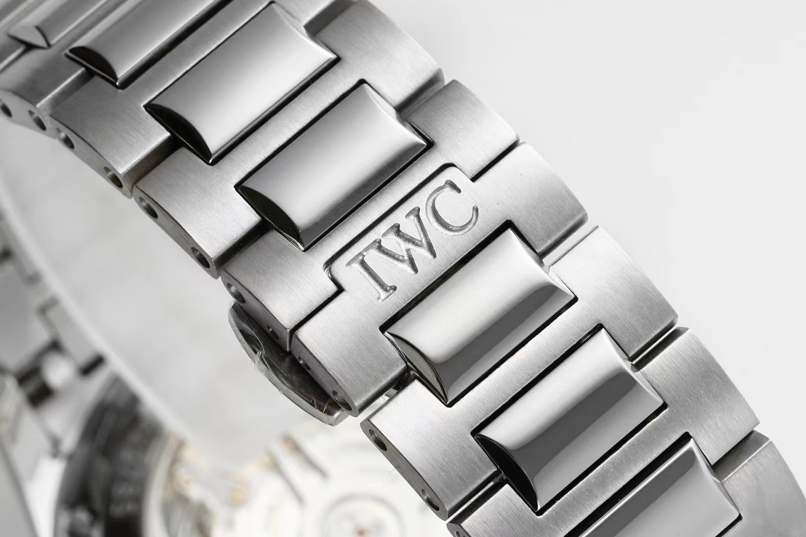 IWCポルトギーゼ オートマティックスーパーコピー シンプル 通勤用品 スチールバンド 防水 グリーン_9