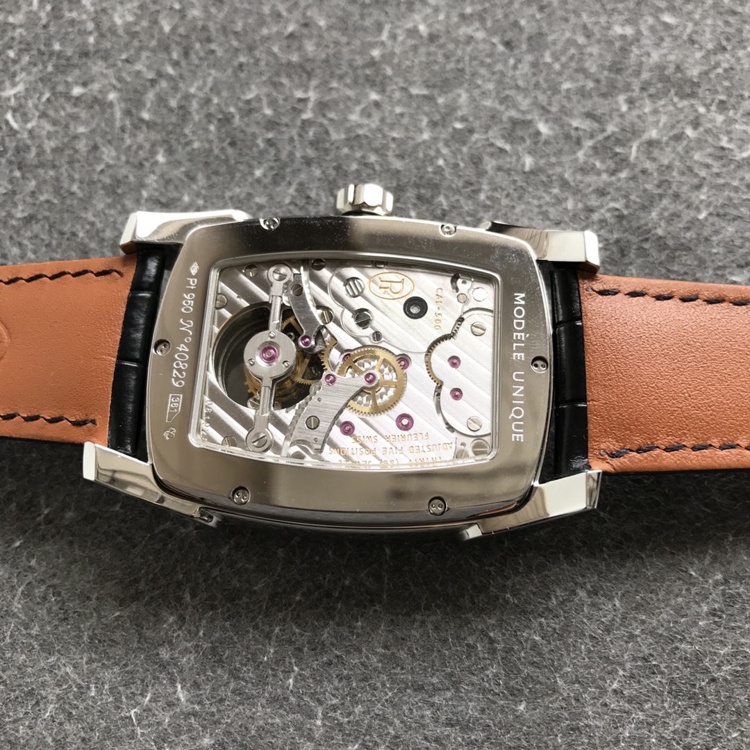 PARMIGIANI 魅力的なパルミジャーニフルリエ ラトラパンテ偽物 トゥールビヨン 鰐魚革 腕時計 シルバーケース ブラック_7