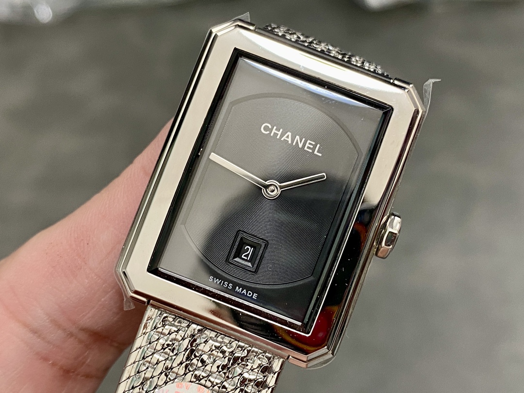 魅力的なスタイル レディ chanel 時計偽物 シンプル 腕時計 ウォッチ 優雅 ブラック_3